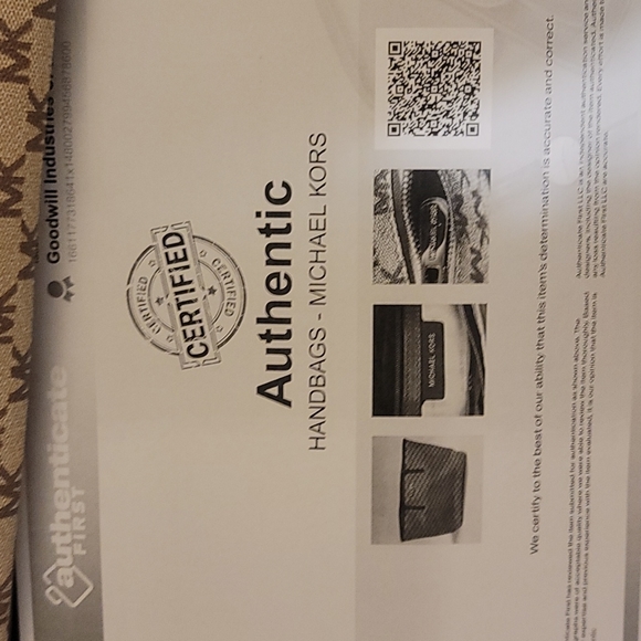 Michael Kors handbag purse tote with COA  authentic - Picture 4 of 11